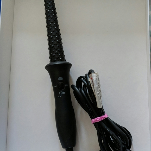 Bombshell Cone Clipless Curling Rod - Picture 2 of 4